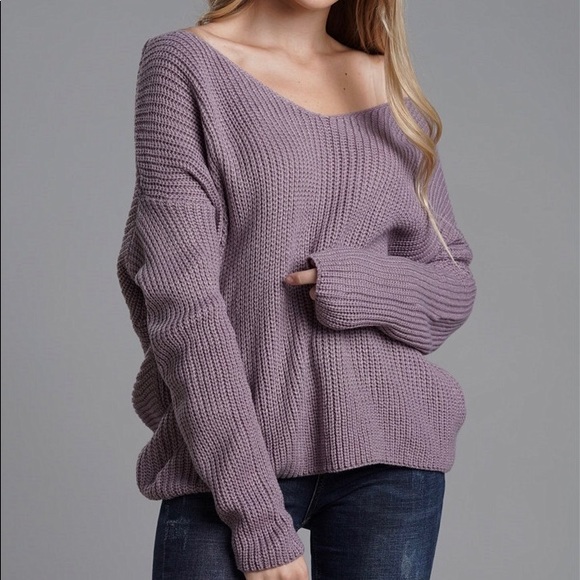 🆕Cross Twist Loose Sweater Violet - Picture 4 of 7